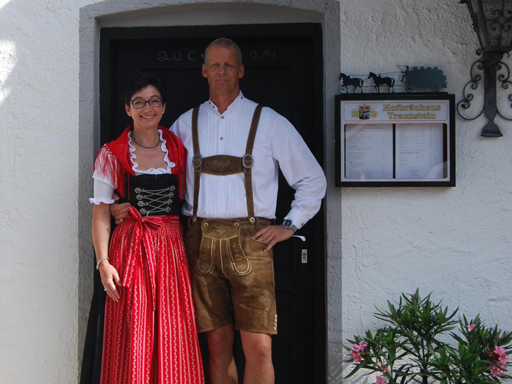 Höslwang Landhof Angstl - Gaestezimmer Und Tagungsraum מראה חיצוני תמונה